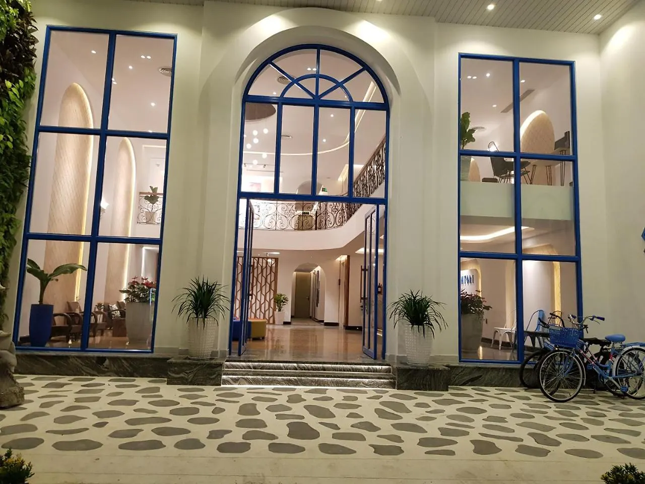 Santori Hotel Da Nang Bay Vietnam