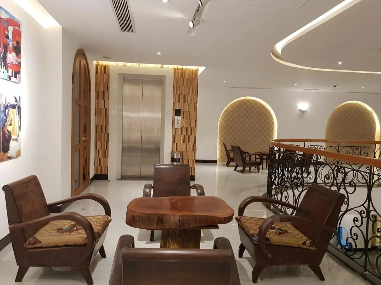 Santori Hotel Da Nang Bay 3*,